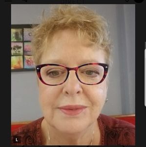 Meet your Posher, Diana